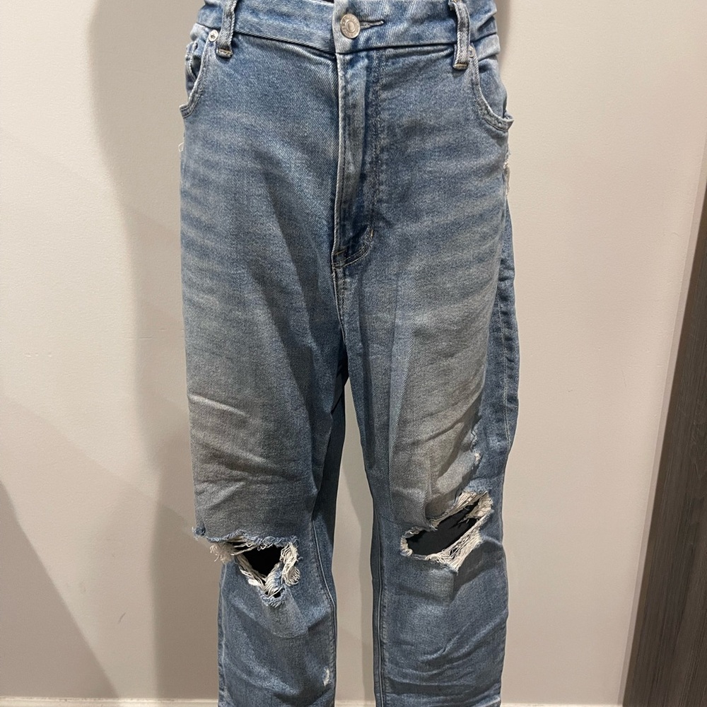 American Eagle Curvy Mom Jeans 14 Xshort